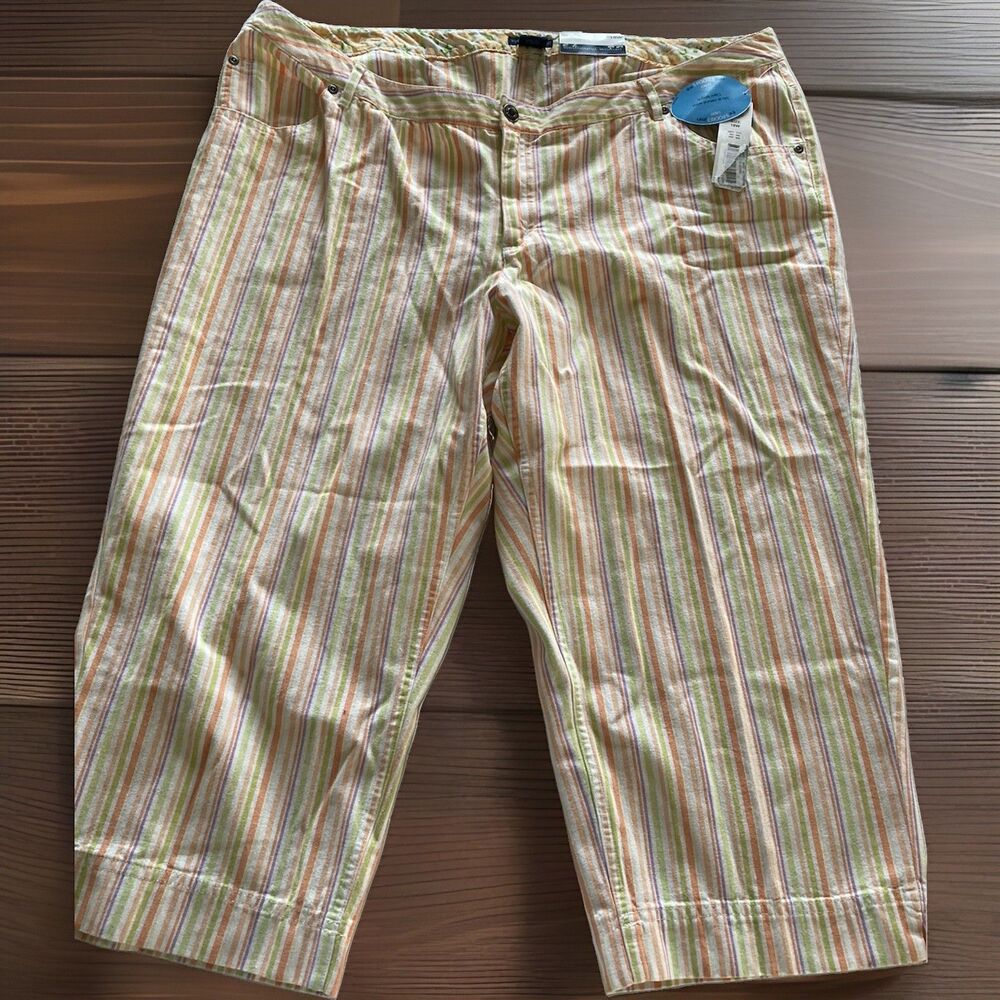 Westbound Woman Capris 18 W Striped Orange Multi New With Tags NWTS 5 Pockets